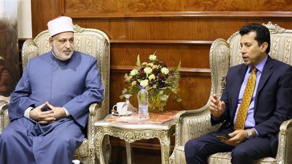 وكيل الأزهر يهنِّئ وزير الشباب والرياضة لاختياره رئيسًا للجنة الحكوميَّة الدوليَّة للتربية البدنيَّة والرياضة باليونسكو