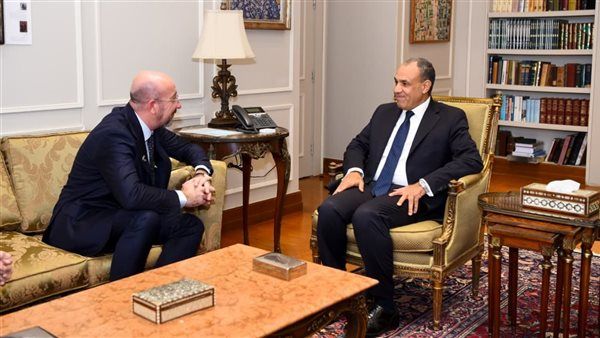 وزير الخارجية يلتقي رئيس المجلس الأوروبي السابق