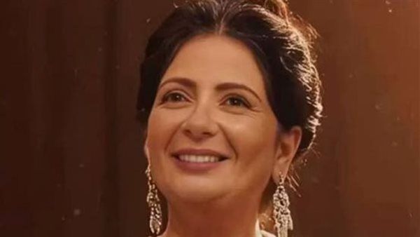 منى زكي عن الجدل المثار حول «الست»: لم أنزعج ورأي الجمهور هو الفيصل