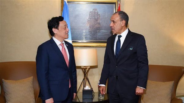 وزير الخارجية يلتقي مدير عام منظمة الفاو