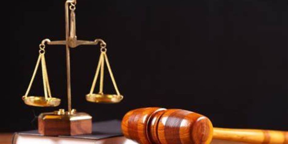 إحالة أوراق أب و3 من أبنائه وابن شقيقه للمفتى بتهمة قتل شخص فى قنا