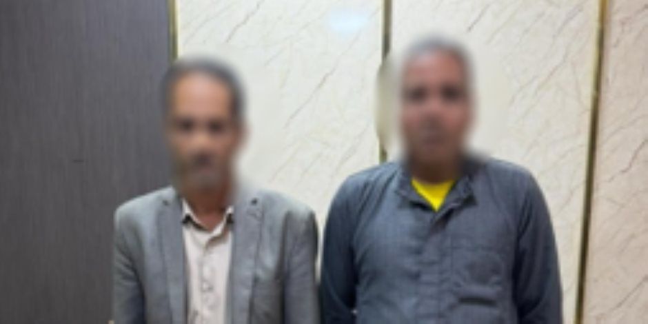 القبض على شخصان فى المنيا يوزعان أموال على الناخبين للتصويت لصالح مرشح