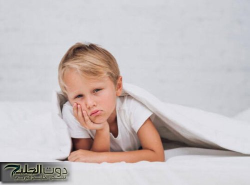 اختصاصية نفسية تقدم حلولاً لقلق الأطفال قبل النوم