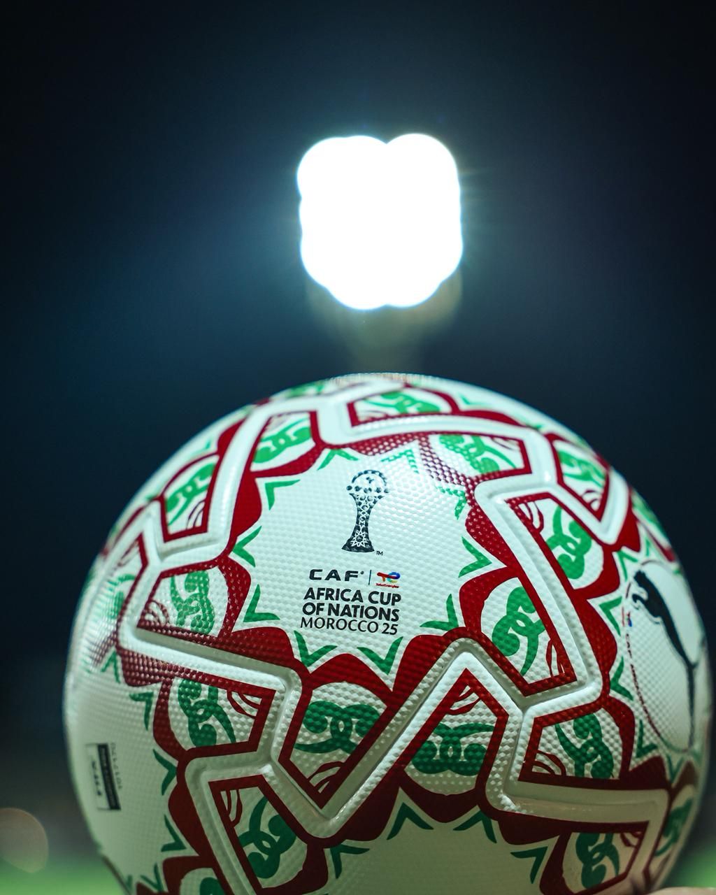 منتخب مصر يواصل تدريباته بالكرة الرسمية بعد وصولها لاتحاد الكرة.. صور