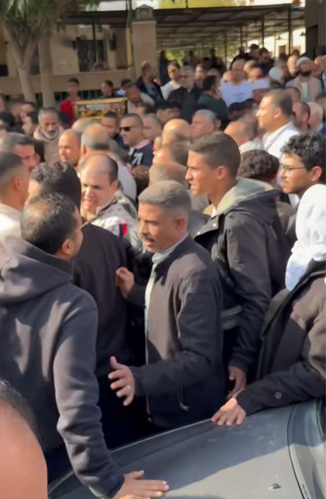 حضور شعبي مهيب يودع مرشح الإعادة في حدائق القبة أحمد جعفر.. صور