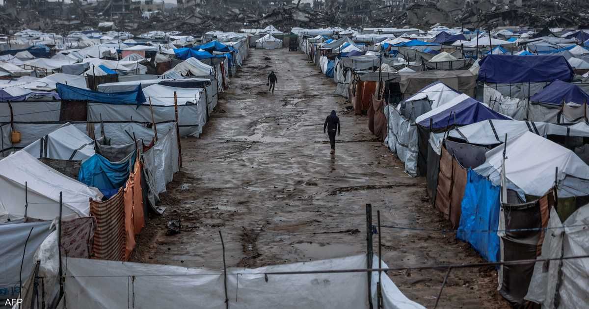 العالم اليوم - منخفض جوي في غزة.. مقتل 13 جراء البرد الشديد وانهيار المباني