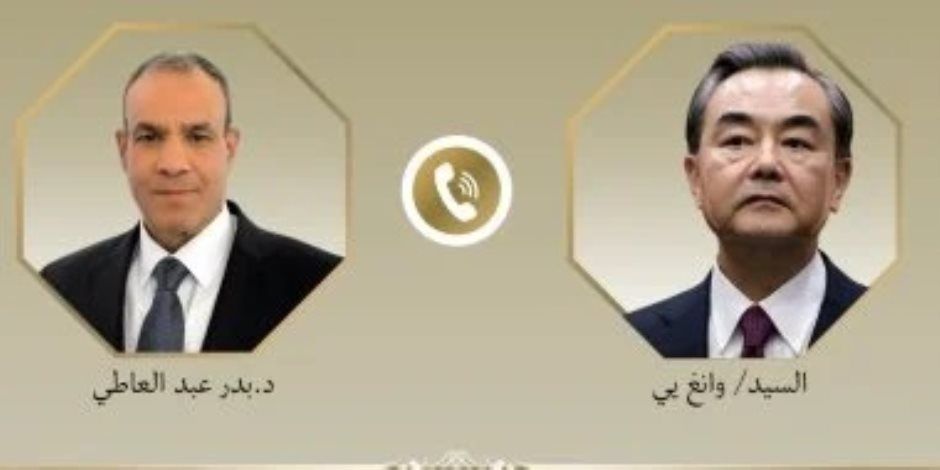 وزير الخارجية يبحث مع نظيره الصيني العلاقات الثنائية والتطورات الإقليمية