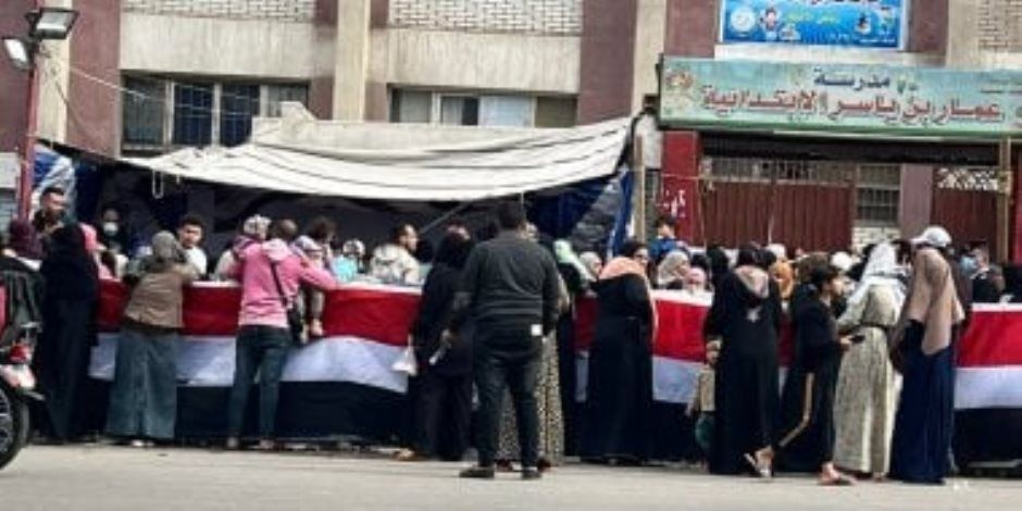 إقبال كثيف من المواطنين على التصويت فى جولة الإعادة بالمقطم