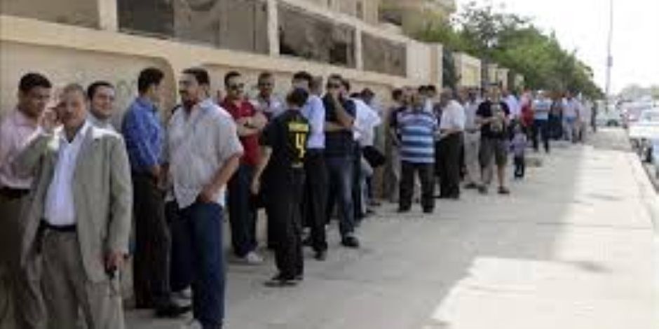 ضبط شخص في أجا بحوزته كروت دعاية إنتخابية خاصة بأحد المرشحين ومبالغ مالية تمهيدا لتوزيعها على الناخبين