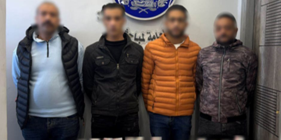 ضبط شخصين وسيدتين في الشرابية بحوزتهم كروت دعاية انتخابية لأحد المرشحين ومبالغ مالية تمهيدا لتوزيعها على الناخبين