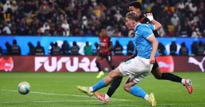 نابولي إلى نهائي السوبر الإيطالي