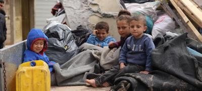 أخبار اليمن : أطباء بلا حدود: أطفال غزة يموتون من البرد القارس