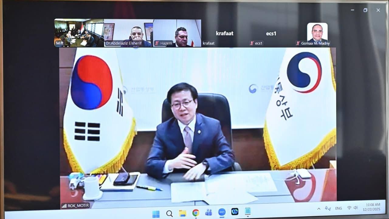 وزير الاستثمار يبحث مع نظيره الكوري تعزيز العلاقات التجارية بين مصر وكوريا الجنوبية