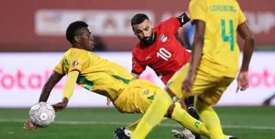 صلاح يمنح مصر فوزاً قاتلاً على زيمبابوي