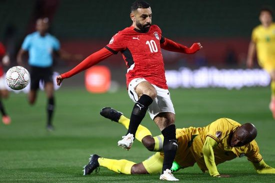 منتخب الفراعنة يتأخر 1 - 0 أمام زيمبابوى بعد مرور 30 دقيقة.. صور