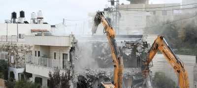 الاحتلال يواصل سياسة الهدم في الضفة