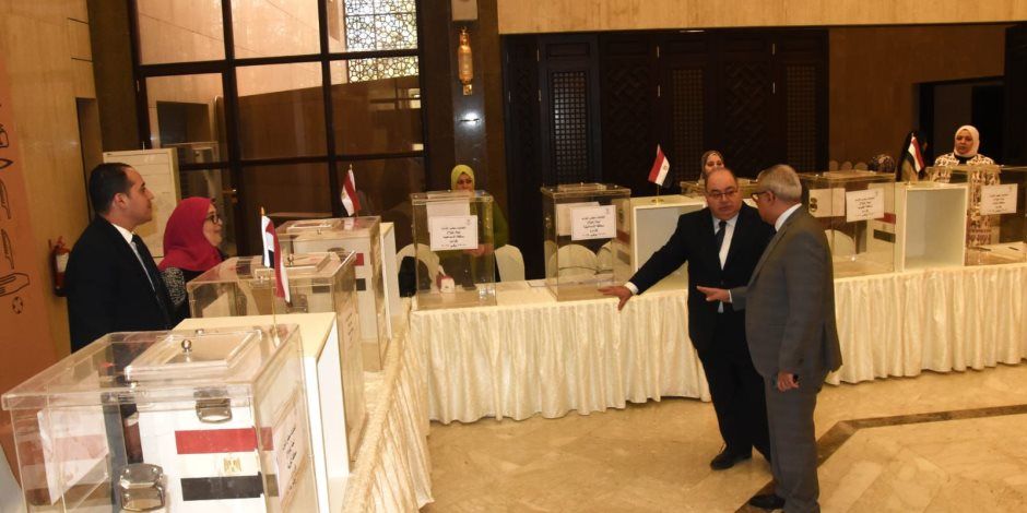 «القاهرة الإخبارية»: سوء الأحوال الجوية قد يقلل إقبال الناخبين في أثينا