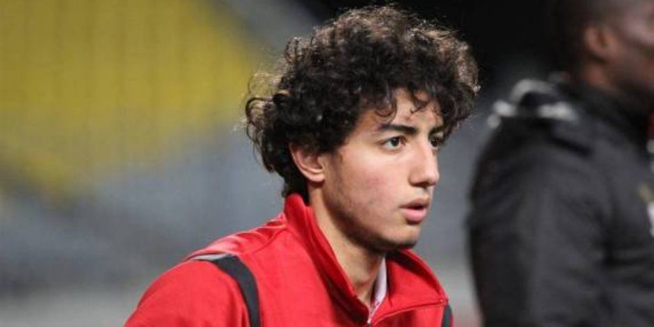 طرد محمد هانى ومنتخب الفراعنة يستكمل مباراة جنوب أفريقيا بـ10 لاعبين