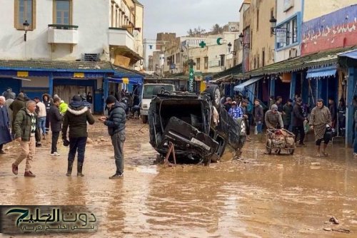 سيول مفاجئة تربك الحياة اليومية في مدينة سلا المغربية