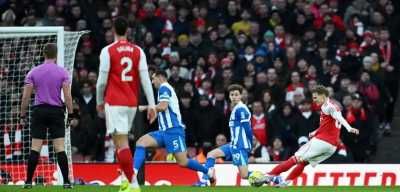 أرسنال يستعيد الصدارة من السيتي