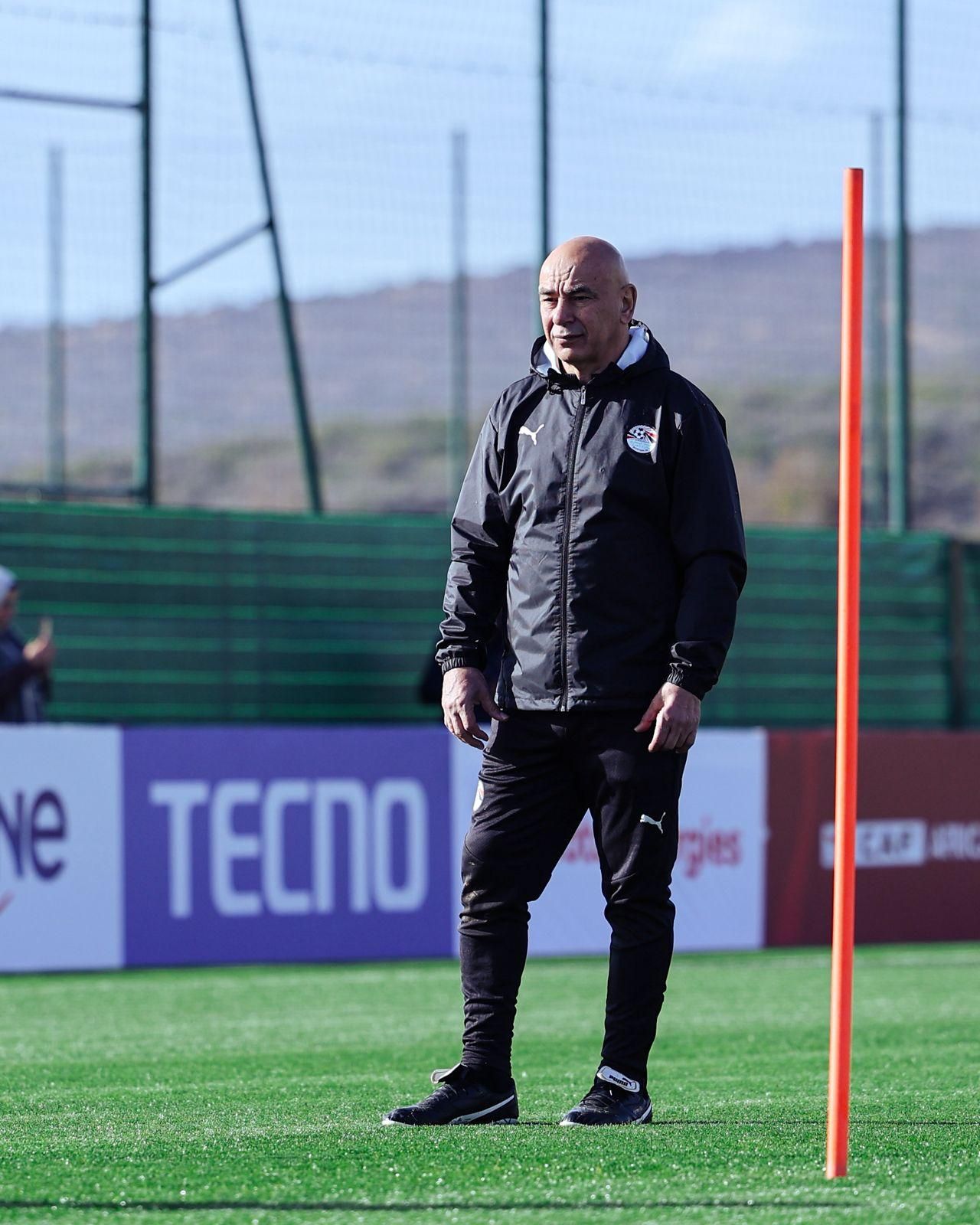 منتخب الفراعنة يختتم تدريباته استعدادا لمواجهة أنجولا غدا.. صور