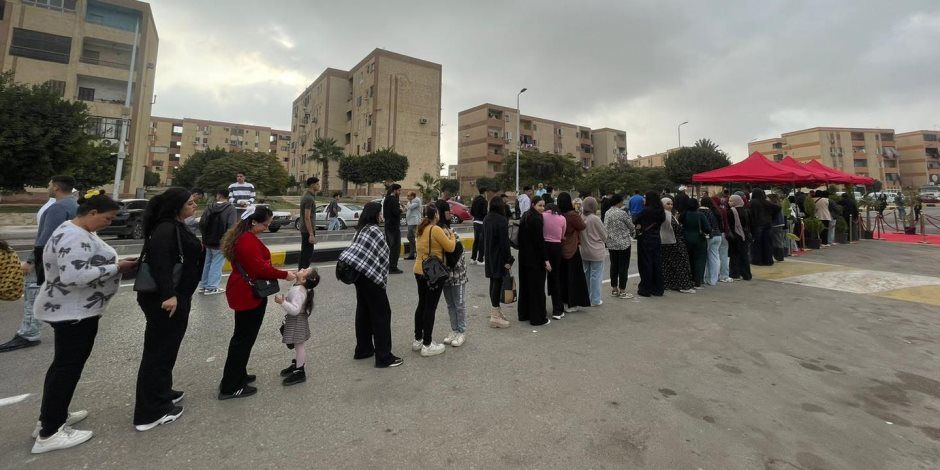 الهيئة الوطنية تشكر المرأة المصرية على مشاركتها الإيجابية فى انتخابات النواب