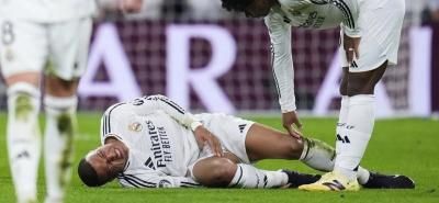 ريال مدريد يعلن إصابة مبابي