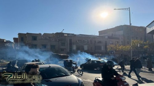 ترامب يهدد بالتدخل لإنقاذ المتظاهرين في إيران