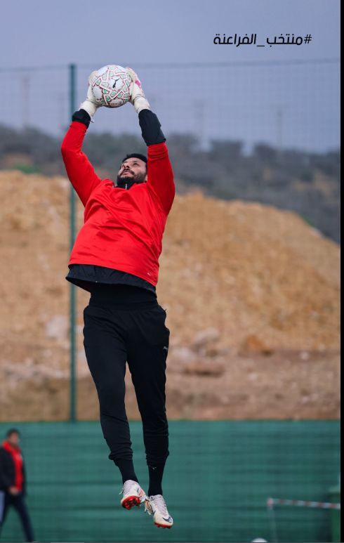 منتخب الفراعنة يخوض مرانه الرئيسى استعدادا لمواجهة بنين فى أمم أفريقيا (صور)