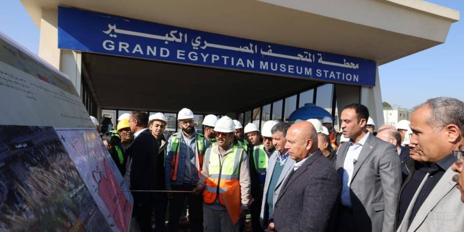 وزير النقل يتفقد نفقي المشروع في المسافة من محطة الرماية وحتى محطة المطبعة