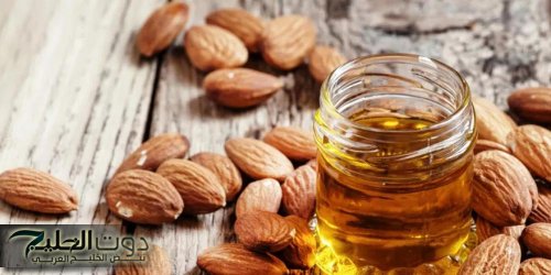 ضيفي قطرات من زيت اللوز على كريمك المفضل وشوفي النتيجة هتسحرك من أول استخدام