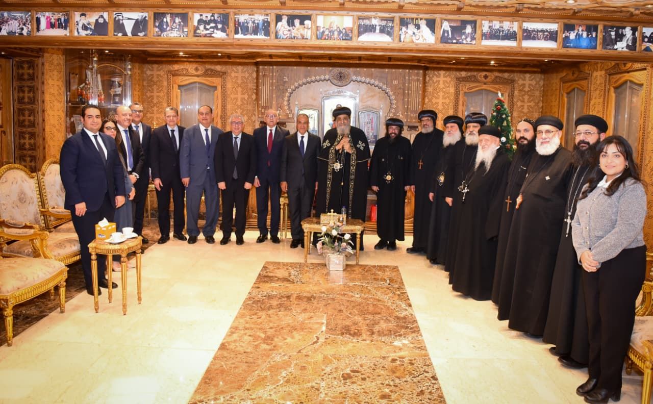 وزير الخارجية يهنئ قداسة البابا تواضروس الثانى بمناسبة عيد الميلاد المجيد