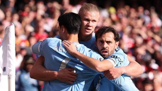 بدون تشفير وتقطيع.. القنوات الناقلة لمباراة مانشستر سيتي...