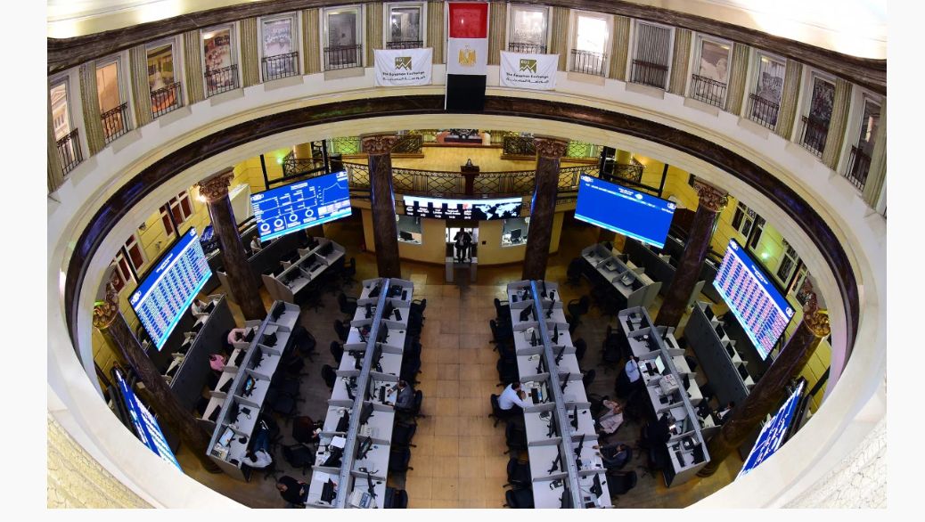 البورصة المصرية تفتتح تعاملات اليوم على ارتفاع جماعي...