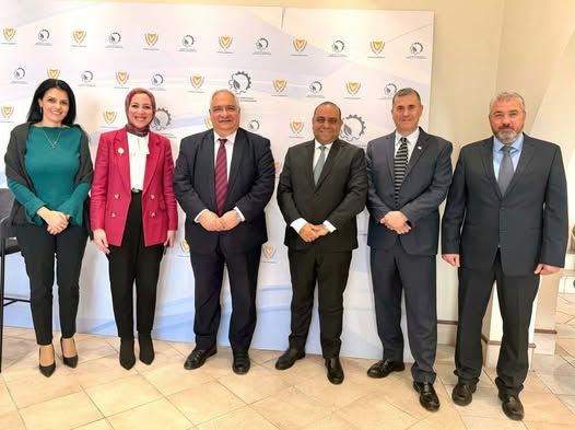 البترول تجري مباحثات لتسريع ربط الغاز القبرصي بالبنية التحتية المصرية