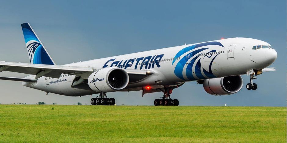 بسبب سوء الطقس.. مصر للطيران توقف رحلات أسوان وأبو سمبل مؤقتا