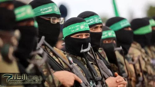 اتحل حكومتها بغزة لتسليم الإدارة للمستقلين