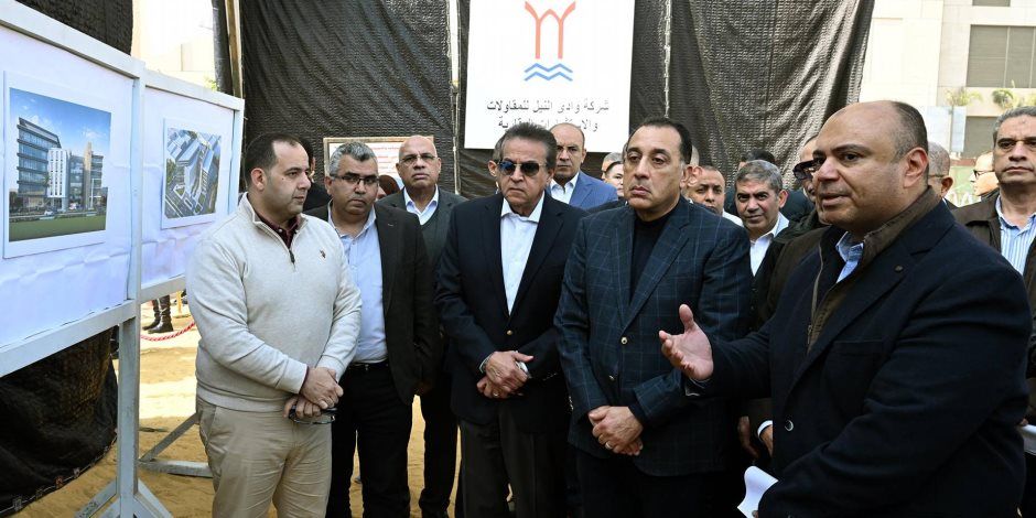 رئيس الوزراء يتفقد مستجدات الموقف التنفيذي لمشروع إنشاء مستشفى بولاق أبو العلا العام الجديد