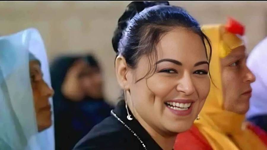 القضاء المصري يثبت براءة نيفين مندور بعد وفاتها بعد سنوات من الجدل القضائي أعلنت عائلة الفنانة الراحلة نيفين مندور صدور حكم قضائي نهائي يثبت براءتها بالكامل إقرأ المزيد