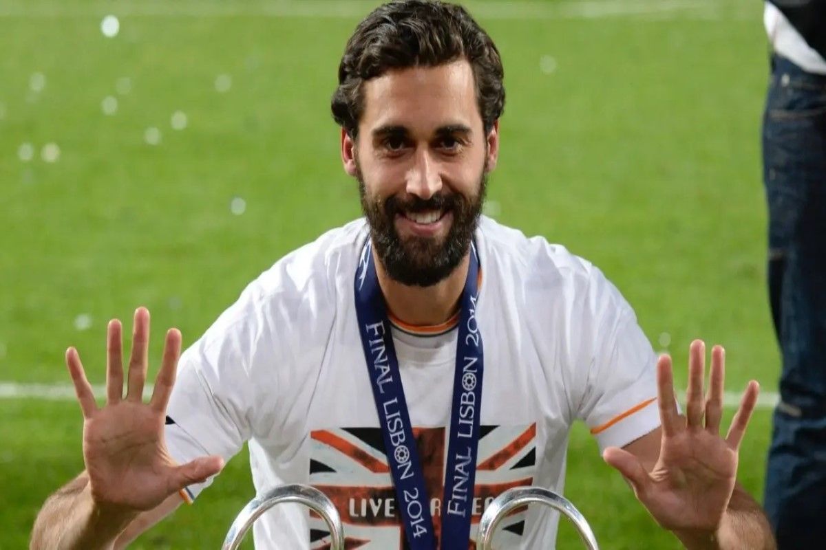 بعد تعيينه خلفًا لتشابي ألونسو.. ما هي مسيرة...