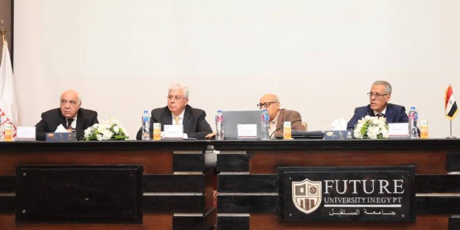 وزير التعليم العالي يترأس اجتماع مجلس الجامعات الخاصة بجامعة المستقبل