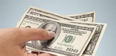 الدولار يواصل التراجع أمام اليوان