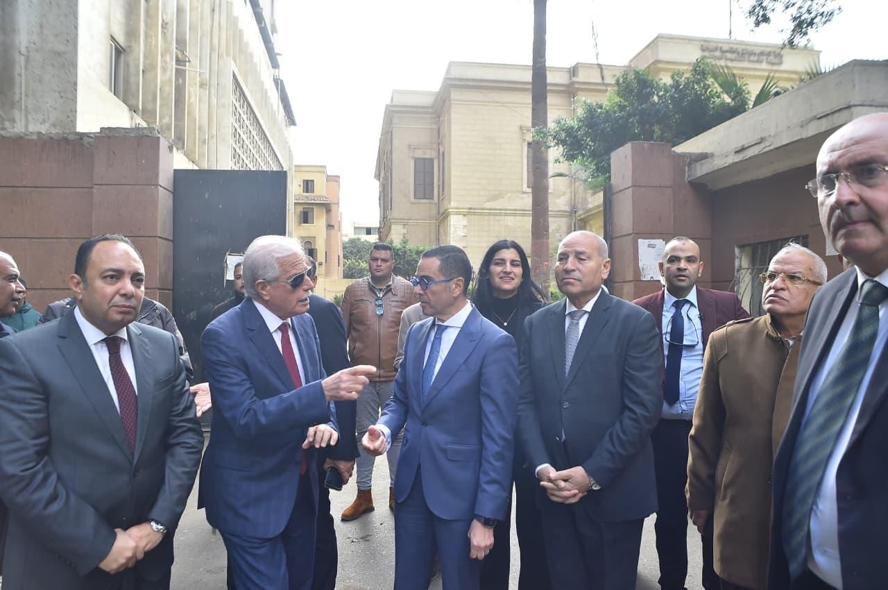جولة تفقدية لوزير الاستثمار ومستشار رئيس الجمهورية ومحافظ القاهرة بمربع "الوزارات"