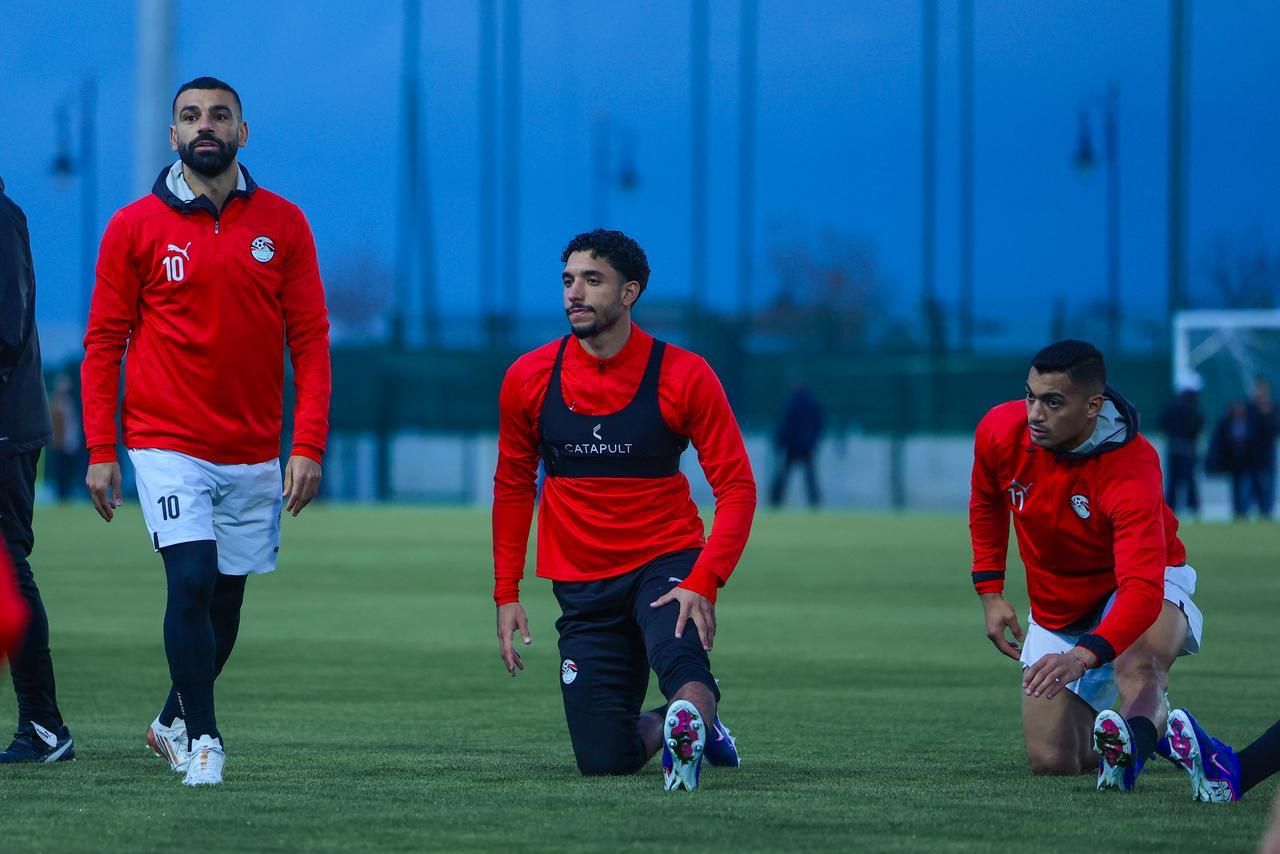 منتخب الفراعنة ينهى تدريباته بطنجة استعدادا لمواجهة السنغال غدا.. صور