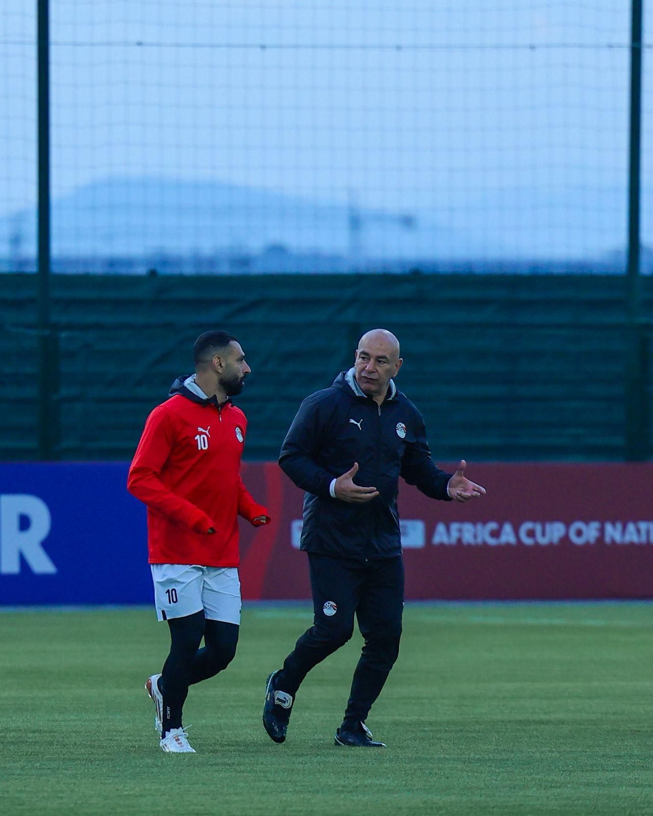 منتخب الفراعنة ينهى تدريباته بطنجة استعدادا لمواجهة السنغال غدا.. صور