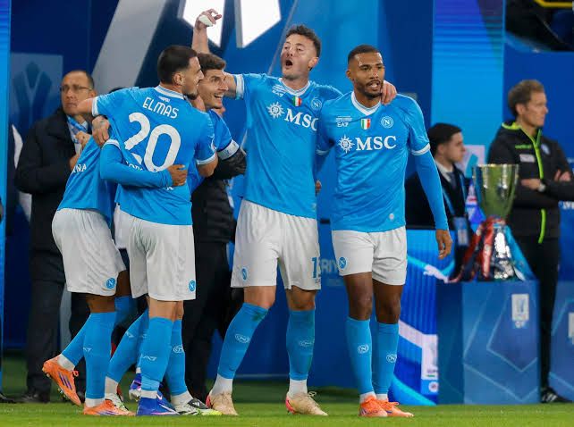 ”بدون اشتراك” القنوات الناقلة لمباراة نابولي ضد بارما...