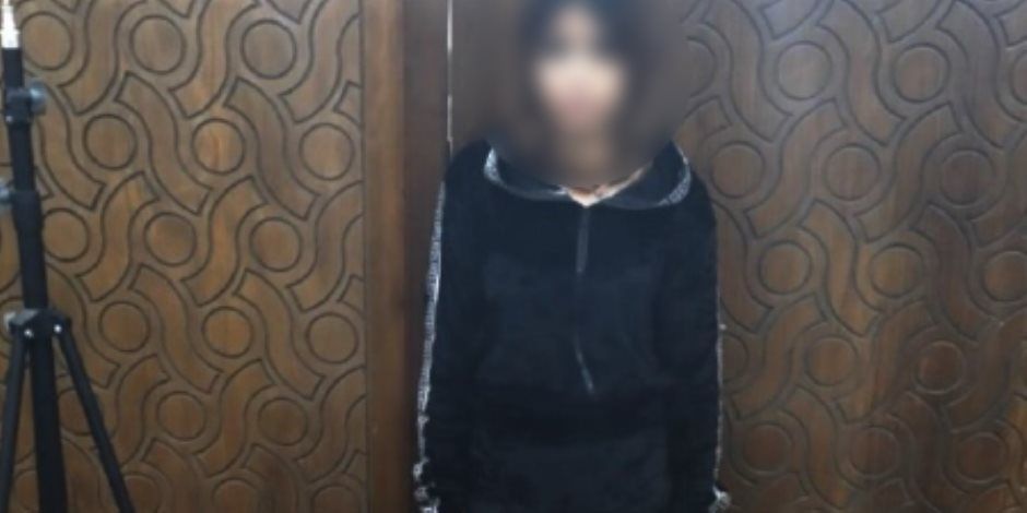 ضبط صانعة محتوى لنشرها مقاطع خادشة للحياء بالإسكندرية