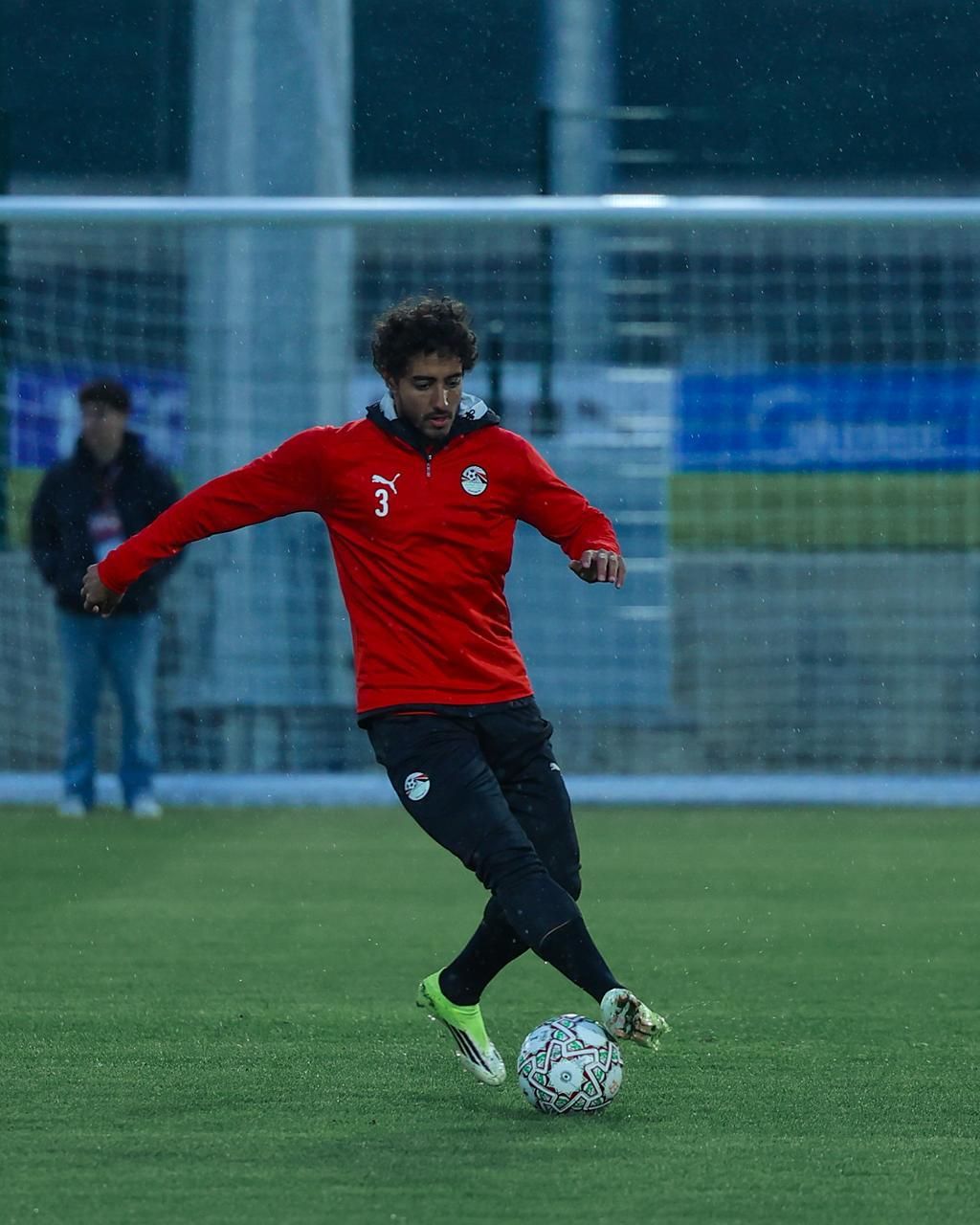 منتخب الفراعنة ينهى تدريباته بطنجة استعدادا لمواجهة السنغال غدا.. صور