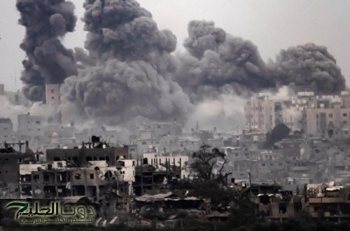 شهداء وجرحى جراء قصف الاحتلال منزلاً في دير البلح