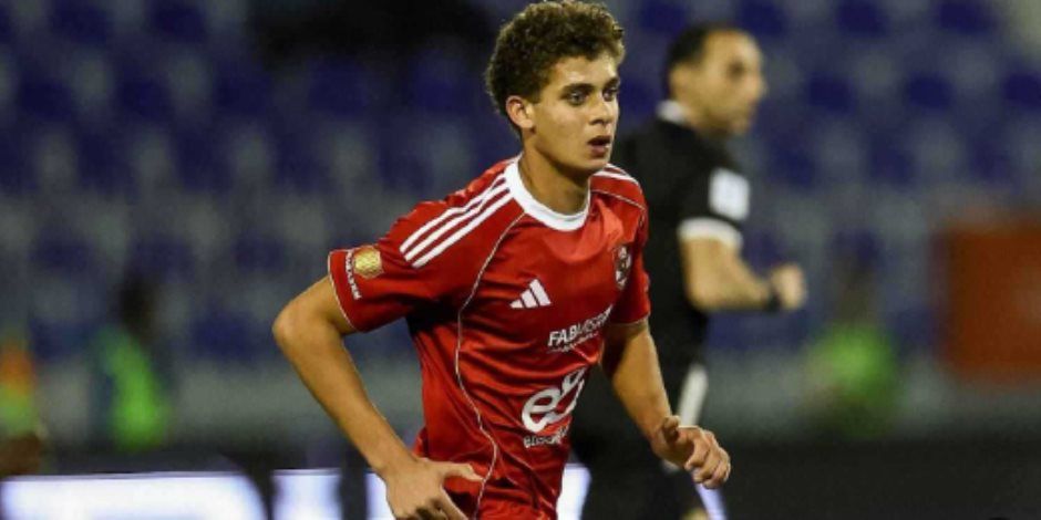 حمزة عبد الكريم يقود هجوم الأهلي أمام طلائع الجيش.. وبن رمضان أساسياً